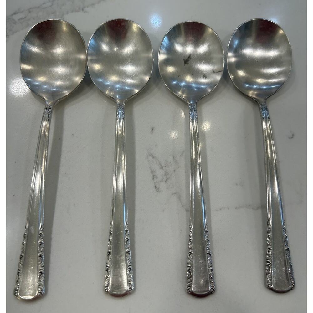 Vtg Set Of 4 Holmes & Edwards May Queen Soup Spoons 7” Silverplate Inlaid IS